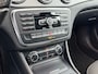 Mercedes-Benz GLA 250 Ambition | 18" | Panoramadak | Leder/Stof | Trekhaak Inklapbaar | Elektr. verst. Sportstoelen | Elektr. Achterklep | BLIS | Xenon | Stoelverwarming |