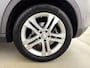 Mercedes-Benz GLA 250 Ambition | 18" | Panoramadak | Leder/Stof | Trekhaak Inklapbaar | Elektr. verst. Sportstoelen | Elektr. Achterklep | BLIS | Xenon | Stoelverwarming |