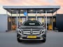 Mercedes-Benz GLA 250 Ambition | 18" | Panoramadak | Leder/Stof | Trekhaak Inklapbaar | Elektr. verst. Sportstoelen | Elektr. Achterklep | BLIS | Xenon | Stoelverwarming |