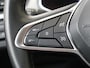 Renault Captur 1.6 E-Tech Plug-in Hybrid 160 Intens | Camera | PDC Voor + Achter | 9,3" Full-Map Navigatie i.c.m. 10,1" Digitaal Instrumentenpaneel | LED Pure Vision | Climate Control | Cruise Control & Snelheidsbegrenzer | Apple Carplay & Android Auto