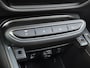 Fiat Abarth 600e Scorpionissima 54 kWh | Apple-Android | Sportstoelen | Parkeercamera