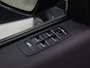 Land Rover Discovery Sport P300e 1.5 SE [TREKHAAK AFNEEMBAAR, APPLE CARPLAY, ANDROID, CAMERA 360, VOL LEDER, CRUISE, NAVIGATIE, CLIMATE, NIEUWSTAAT]