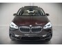 BMW 2-Serie Active Tourer 218i High Executive Luxury Line | Panoramadak | Stoelverwarming | Head-Up Display | Parkeersensoren | Navigatie | Trekhaak | Cruise Control | Climate Control | NAP