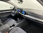 Volkswagen Golf 1.0 TSI Life Business CARPLAY ECC ADAPTIEF CRUISE.