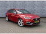 SEAT Leon Sportstourer 1.5 TSI FR Launch Edition | Achteruitrijcamera | Parkeersensoren | Navigatie | Apple Carplay | Android Auto | Keyless Entry | Elektrische Achterklep | Stoelverwarming