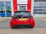 Toyota Yaris 1.5 Hybrid Dynamic met parkeersensoren voor en achter