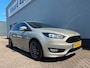 Ford Focus Wagon 1.5 ST-Line - 1e Eigenaar - Navigatie