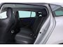 Renault Megane Estate 1.2 TCe GT-Line | 29.000 KM! | Camera | CarPlay | Dakdragers | Digital Cockpit | Sportstoelen |