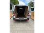 Volkswagen Transporter 2.0 TDI L2H1 140PK! |airco|cruise|trekhaak|zes versnellingen|handsfree|radio|drie zitplaatsen
