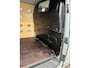 Volkswagen Transporter 2.0 TDI L2H1 140PK! |airco|cruise|trekhaak|zes versnellingen|handsfree|radio|drie zitplaatsen