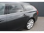 Volvo V90 2.0 D4 EURO 6 Momentum - LEDER- NAVIGATIE - CAMERA - TREKHAAK