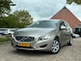 Volvo V60 1.6 T3 Summum | Xenon + Leder + Navi + Cruise nu €7.450,-!!