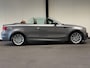 BMW 1-Serie Cabrio 118i High Executive (M-SPORT, CRUISE, CAMERA, LEDER, NAVI, GOED ONDERHOUDEN)