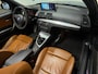 BMW 1-Serie Cabrio 118i High Executive (M-SPORT, CRUISE, CAMERA, LEDER, NAVI, GOED ONDERHOUDEN)