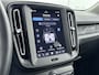 Volvo XC40 B3 Essential | 17" | Google | Adaptieve Cruise | BLIS | Parkeercamera | Getint glas | Parkeersensoren V+A | DAB | LED | Climate Control | Elektr. inkl. Spiegels | Regensensor