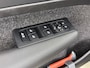 Volvo XC40 B3 Essential | 17" | Google | Adaptieve Cruise | BLIS | Parkeercamera | Getint glas | Parkeersensoren V+A | DAB | LED | Climate Control | Elektr. inkl. Spiegels | Regensensor