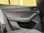 Skoda Octavia Combi 1.0 e-TSI Business Edition Plus Automaat | Achteruitrijcamera | Stoelverwarming | LED verlichting | DAB radio | Signaalkleur | Adaptieve cruise control | Lane Assist | Sfeerverlichting | Parkeersensoren voor en achter