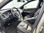 Volvo XC60 T5 Summum | 18" | Elektr. verst. best. Stoel | Sportstoelen | Trekhaak | Xenon | Elektr. Achterklep | Sportonderstel
