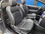 Peugeot 207 CC 1.6 VTi / Trekhaak afneembaar / Stoelverwarming / Leder bekleding / ECC / Parkeersensor / Spiegels elek. inklapbaar