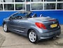Peugeot 207 CC 1.6 VTi / Trekhaak afneembaar / Stoelverwarming / Leder bekleding / ECC / Parkeersensor / Spiegels elek. inklapbaar