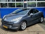 Peugeot 207 CC 1.6 VTi / Trekhaak afneembaar / Stoelverwarming / Leder bekleding / ECC / Parkeersensor / Spiegels elek. inklapbaar