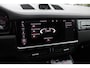 Porsche Cayenne Coupé 3.0 E-Hybrid / Panoramadak / 360Camera / Achterasbesturing / Carbon intr. / 22'' / Sportdesign+Chrono / Bose / Adaptieve Stoelen / Luchtvering / Dodehoek / DAB / ACC