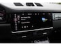 Porsche Cayenne Coupé 3.0 E-Hybrid / Panoramadak / 360Camera / Achterasbesturing / Carbon intr. / 22'' / Sportdesign+Chrono / Bose / Adaptieve Stoelen / Luchtvering / Dodehoek / DAB / ACC