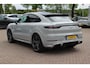 Porsche Cayenne Coupé 3.0 E-Hybrid / Panoramadak / 360Camera / Achterasbesturing / Carbon intr. / 22'' / Sportdesign+Chrono / Bose / Adaptieve Stoelen / Luchtvering / Dodehoek / DAB / ACC