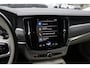 Volvo V90 2.0 D3 Momentum / Trekhaak / Camera / Luchtvering / Leder / 19'' R-design / Navigatie / Virtual Cockpit / Stoelverwarming / DAB / ACC