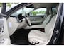 Volvo V90 2.0 D3 Momentum / Trekhaak / Camera / Luchtvering / Leder / 19'' R-design / Navigatie / Virtual Cockpit / Stoelverwarming / DAB / ACC