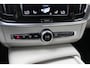 Volvo V90 2.0 D3 Momentum / Trekhaak / Camera / Luchtvering / Leder / 19'' R-design / Navigatie / Virtual Cockpit / Stoelverwarming / DAB / ACC