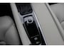 Volvo V90 2.0 D3 Momentum / Trekhaak / Camera / Luchtvering / Leder / 19'' R-design / Navigatie / Virtual Cockpit / Stoelverwarming / DAB / ACC