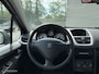 Peugeot 207 SW 1.4 VTi Style | Airco | Trekhaak | Nwe APK | NAP | WEINIG KM