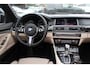 BMW 5-Serie 520i Luxury Edition / NL Auto! / Schuifdak / Leder / Navigatie / Parkeerhulp V+A / 18'' / Stoelverwarming / Schakelpaddels / Cruise Control