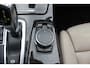 BMW 5-Serie 520i Luxury Edition / NL Auto! / Schuifdak / Leder / Navigatie / Parkeerhulp V+A / 18'' / Stoelverwarming / Schakelpaddels / Cruise Control