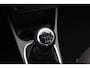 Opel Corsa 1.0 Turbo Color Edition / CarPlay / Parkeerhulp V+A / 17'' / Zwart dak / Getint glas / Cruise Control