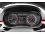 Opel Corsa 1.0 Turbo Color Edition / CarPlay / Parkeerhulp V+A / 17'' / Zwart dak / Getint glas / Cruise Control