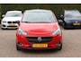 Opel Corsa 1.0 Turbo Color Edition / CarPlay / Parkeerhulp V+A / 17'' / Zwart dak / Getint glas / Cruise Control