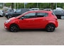 Opel Corsa 1.0 Turbo Color Edition / CarPlay / Parkeerhulp V+A / 17'' / Zwart dak / Getint glas / Cruise Control