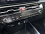 Kia Niro EV Air 64.8 kWh | Camera | Navi | Stoelverwarming | Stuurverwarming | Apple Carplay | Android Auto |