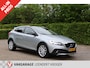 Volvo V40 Cross Country 2.0 T3 Momentum|Trekhaak|Volledig rijklaar|12 maanden BOVAG gara