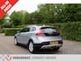 Volvo V40 Cross Country 2.0 T3 Momentum|Trekhaak|Volledig rijklaar|12 maanden BOVAG gara