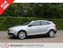 Volvo V40 Cross Country 2.0 T3 Momentum|Trekhaak|Volledig rijklaar|12 maanden BOVAG gara