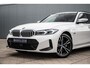 BMW 3-Serie Touring 320e | M-Sport | Pano | HUD | ACC | H/K | Camera | Keyless | Ambiance Lighting