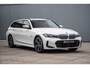 BMW 3-Serie Touring 320e | M-Sport | Pano | HUD | ACC | H/K | Camera | Keyless | Ambiance Lighting