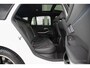 BMW 3-Serie Touring 320e | M-Sport | Pano | HUD | ACC | H/K | Camera | Keyless | Ambiance Lighting