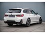 BMW 3-Serie Touring 320e | M-Sport | Pano | HUD | ACC | H/K | Camera | Keyless | Ambiance Lighting