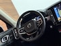 Volvo XC40 1.5 T5 Plug-in hybrid Plus Dark | Pano | 20” | Trekhaak | ACC | Leder