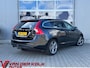 Volvo V60 2.0 D4 Momentum | Navigatie | Cruise | Half Leder | Climate | Cruise | Stoelverwarming | Trekhaak