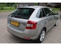 Skoda Rapid Spaceback 1.2 TSI Parkeersens. A, Stoelverwarming, Airco, Cruise control, Elektrische ramen, Leder, 16" LMV